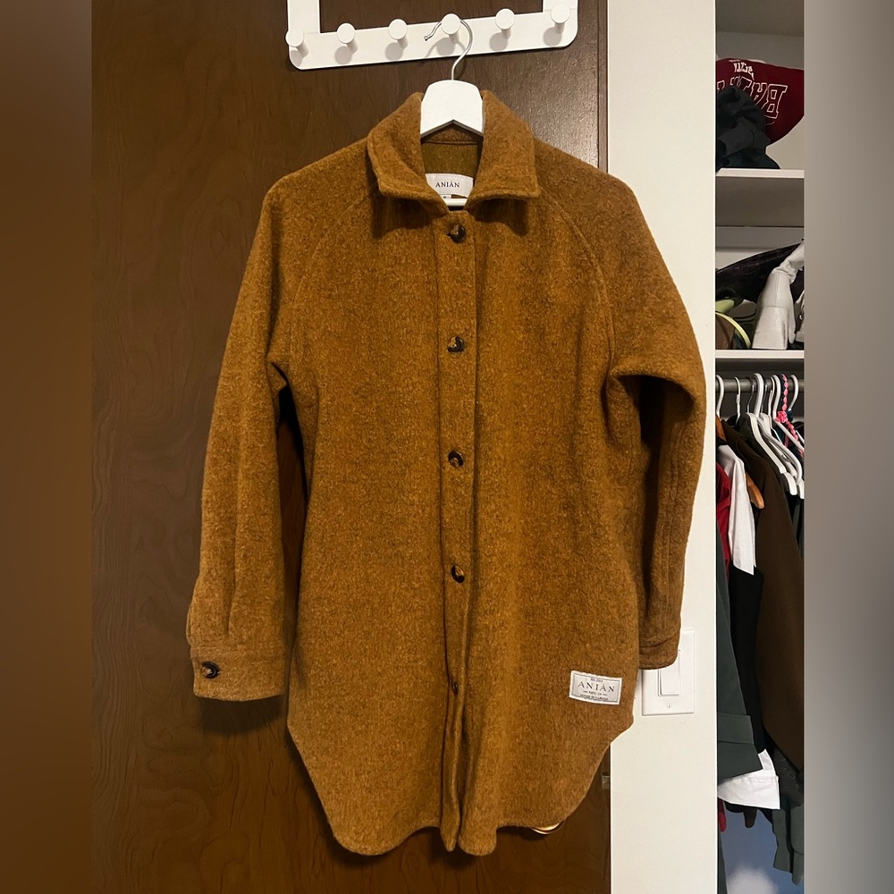 Gold Anián Loft Coat Size Small